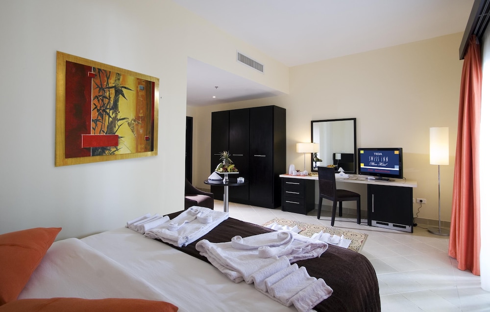 Junior Suite for Egyptians & Residents Only photo 2