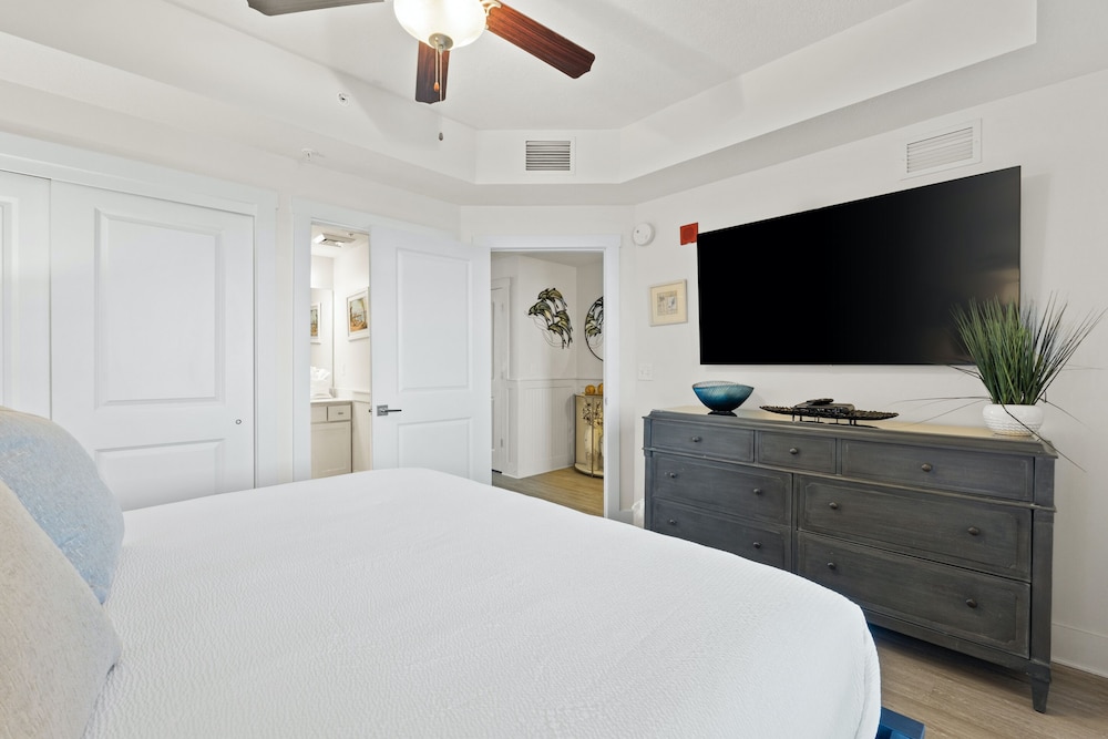 Condo, 1 Bedroom, Sea View (1708)