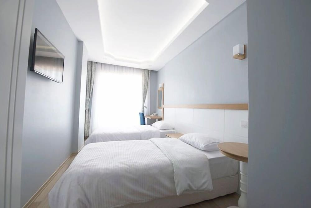 Double or Twin Room photo 1