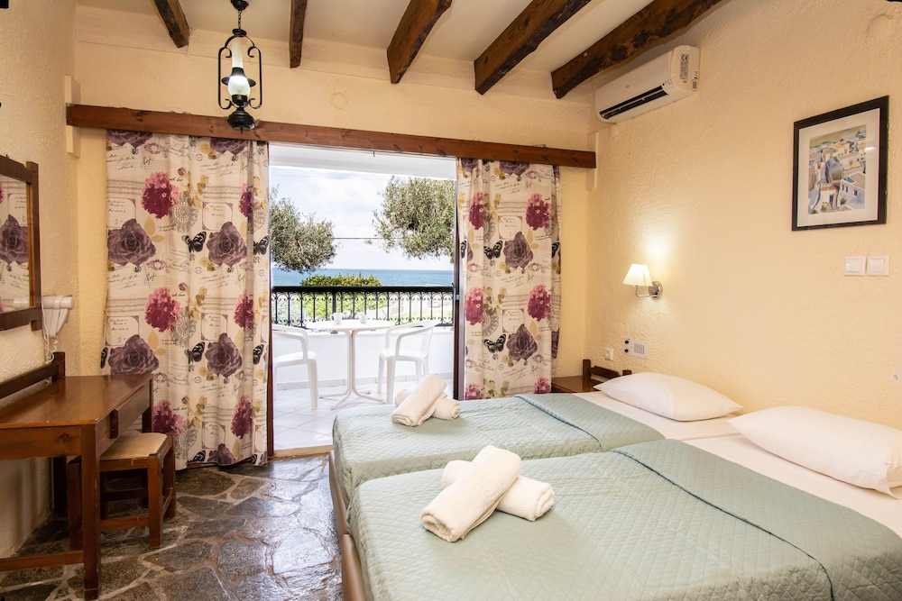 Basic Apartment, Sea View