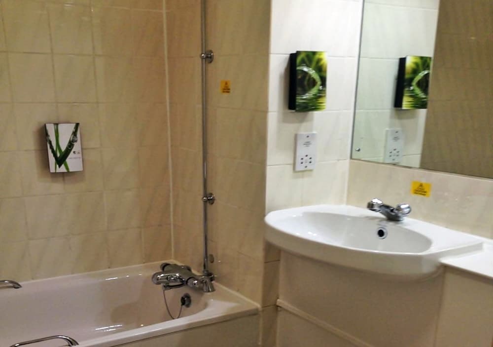 Deluxe Room, 2 Twin Beds, Non Smoking - Photo 3