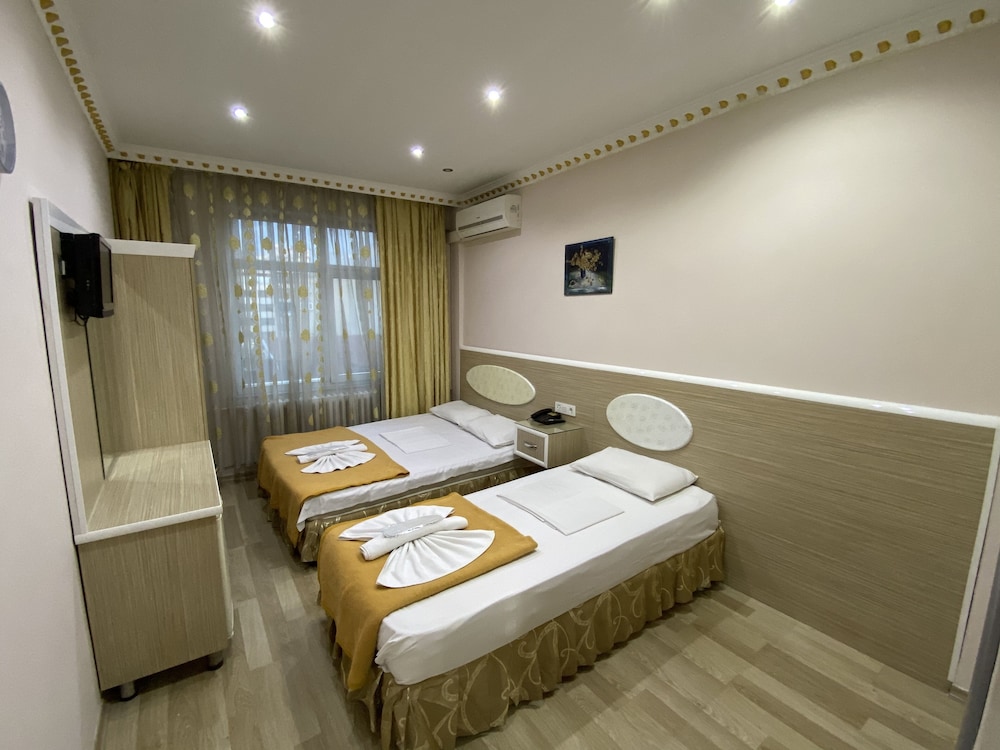 Standard Triple Room photo 3