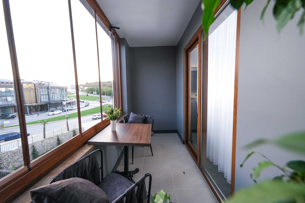 Standard Double or Twin Room - Photo 12