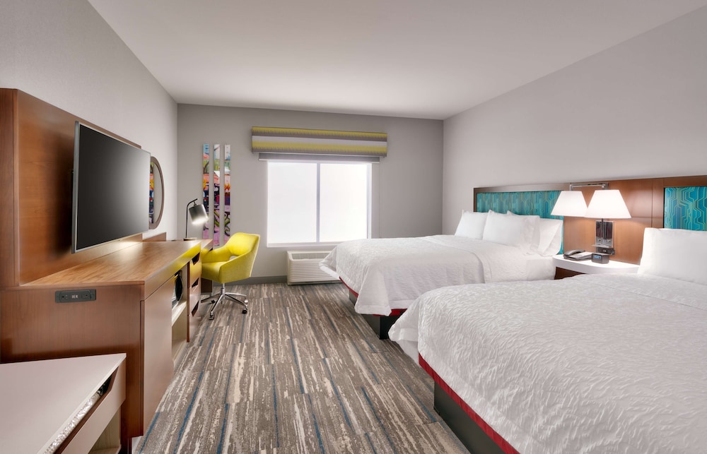 Room, 2 Queen Beds, Accessible - Photo 3