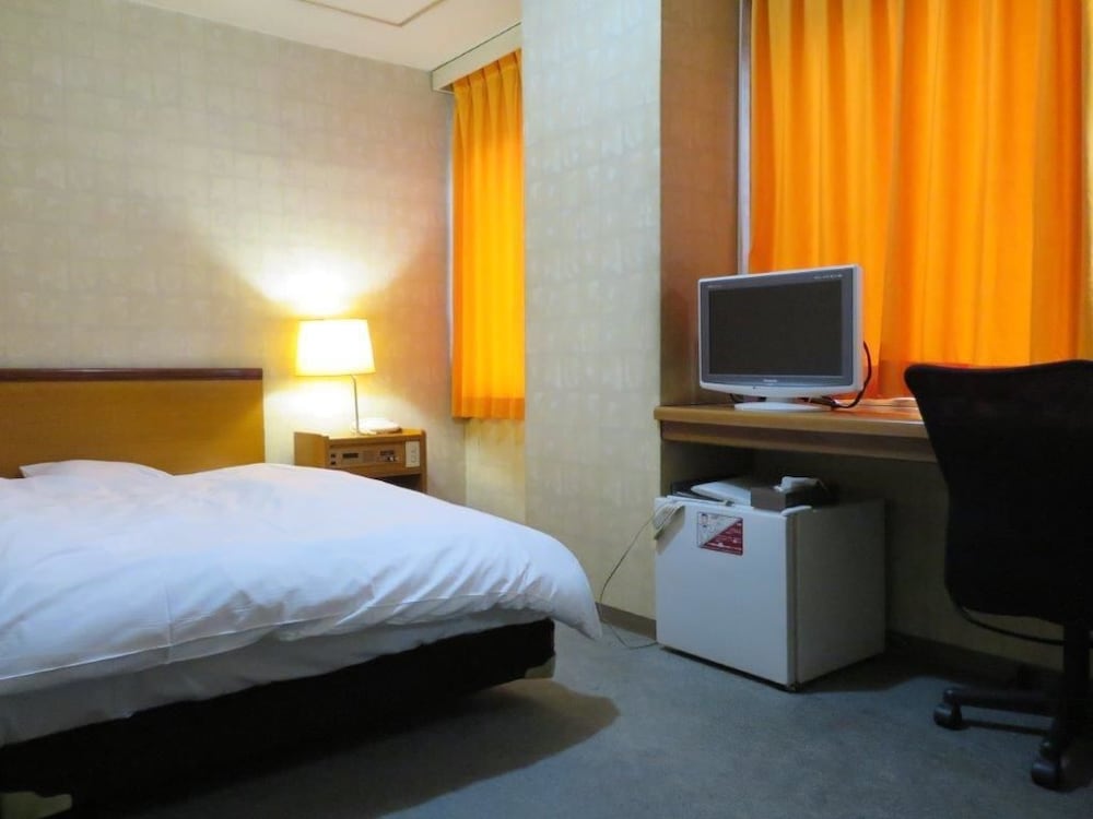 Standard Single Room Main Building B5, Smoking photo 2