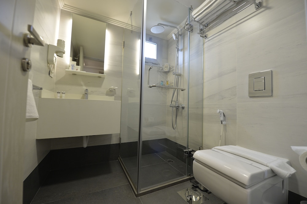 Business Room, 1 Bedroom - Photo 2