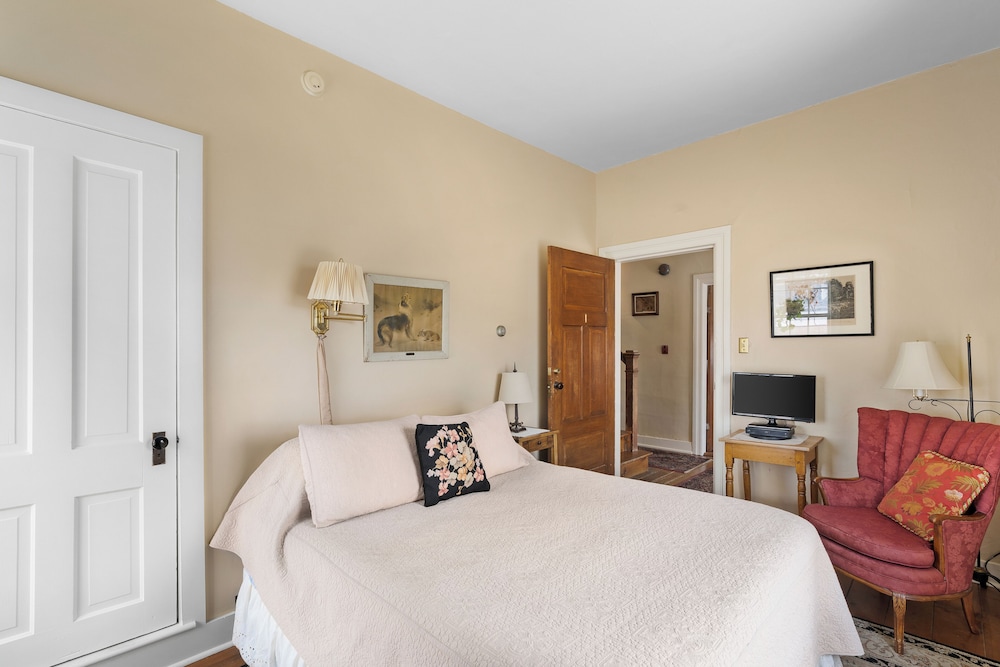 Standard Double Room, Private Bathroom (Room 1) photo 1