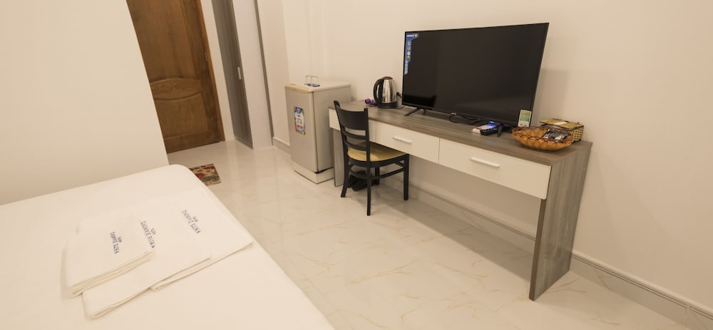 Superior Double Room, City View - Photo 5