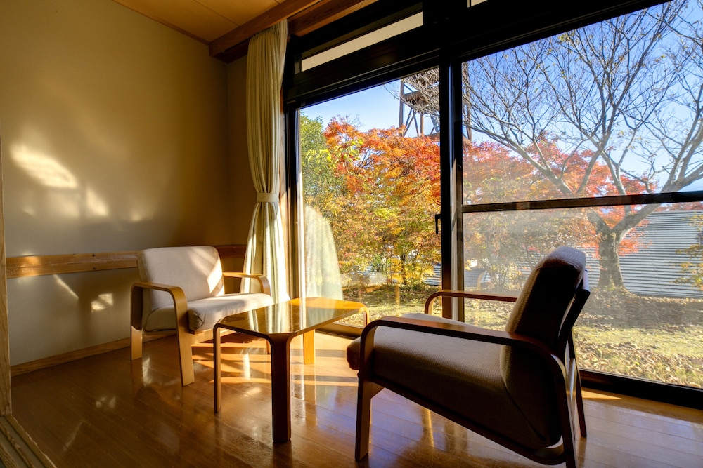 Japanese Style Room with 10 Tatami-Mats, Main Building, Smoking photo 2