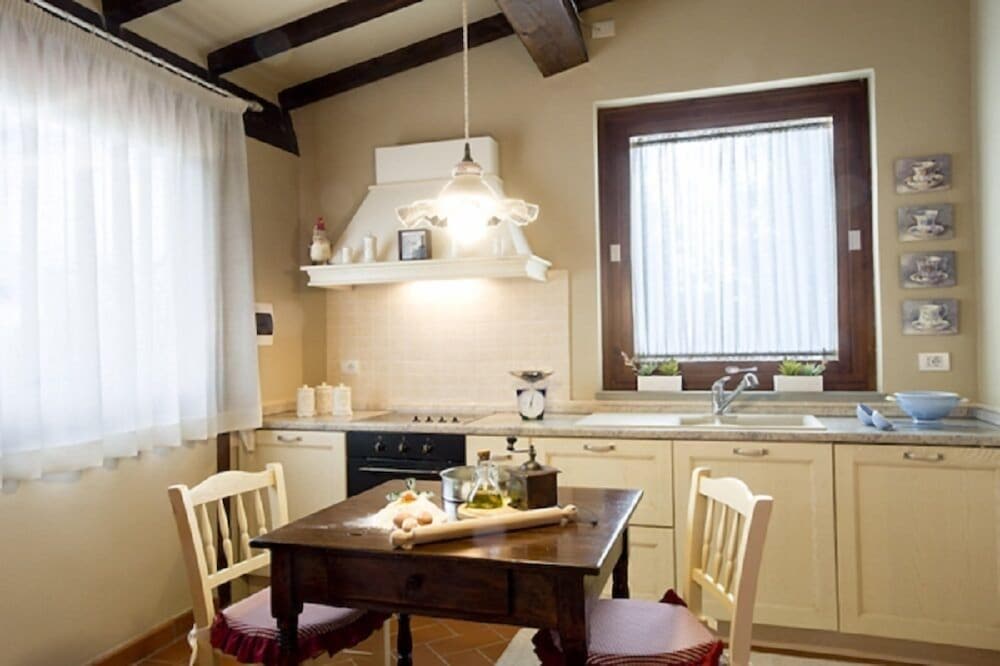 Romantic Apartment, 1 Bedroom, Terrace, Ground Floor photo 2