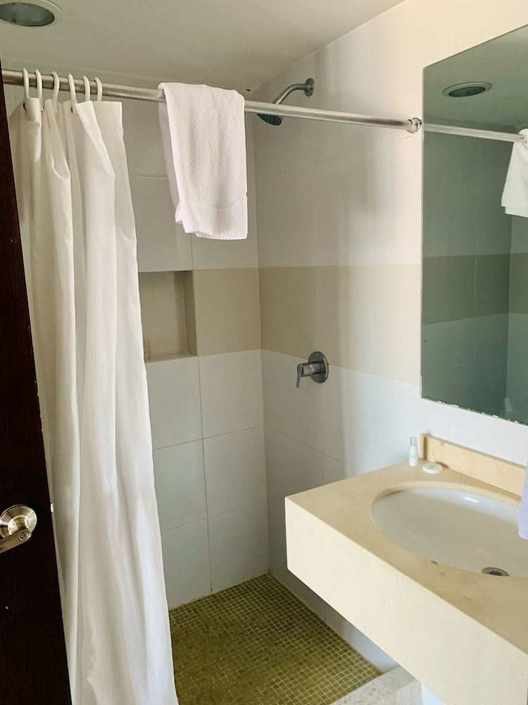 Superior Triple Room - Photo 2