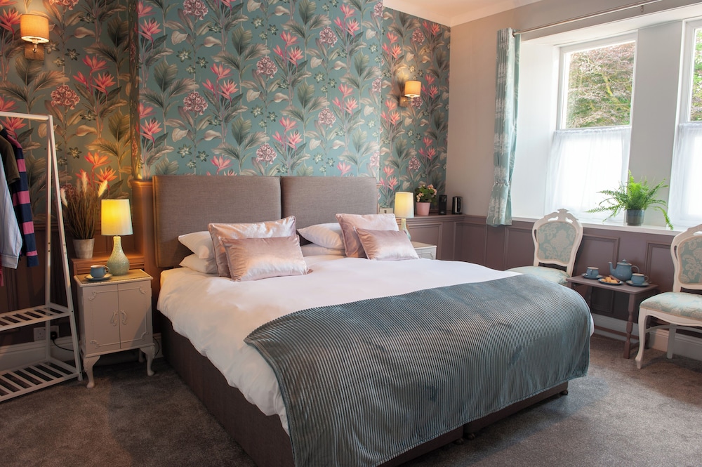 Superior Double or Twin Room photo 2