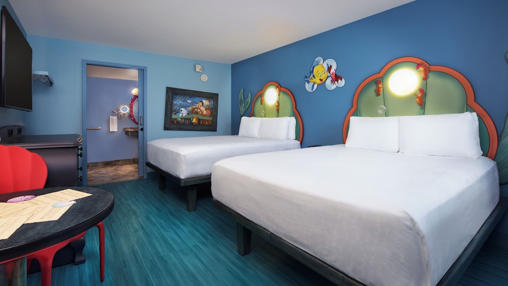 The Little Mermaid Standard Room. Wheelchair accessible with tub and option for hearing accessibilit photo 1