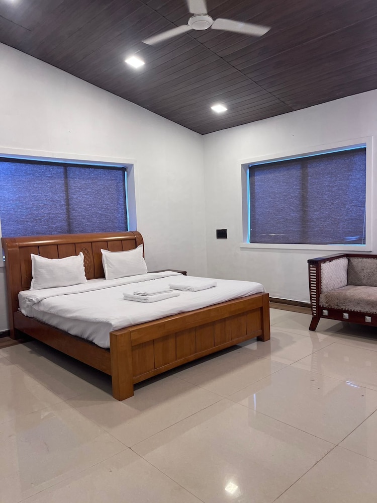 Villa Room