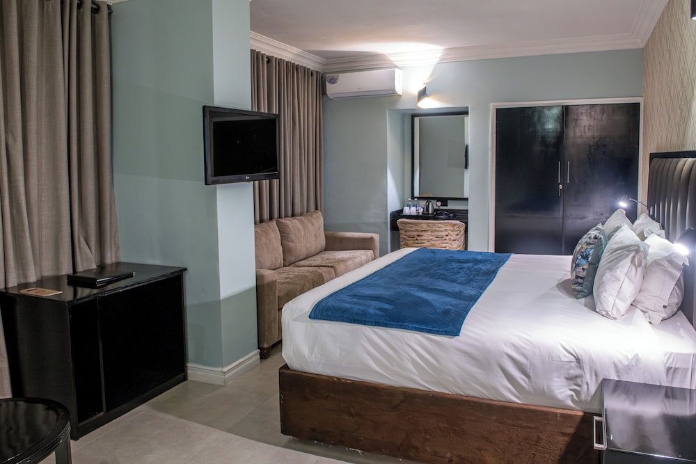 Standard Double Room photo 2