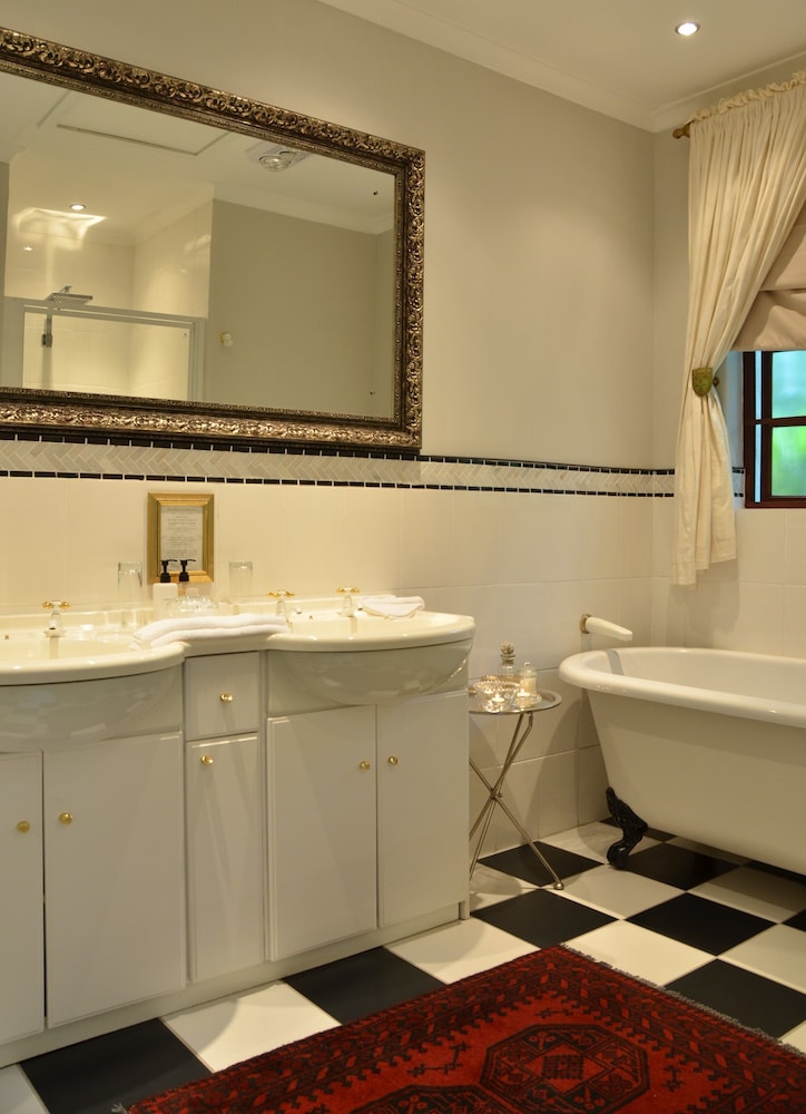 Executive Suite photo 2