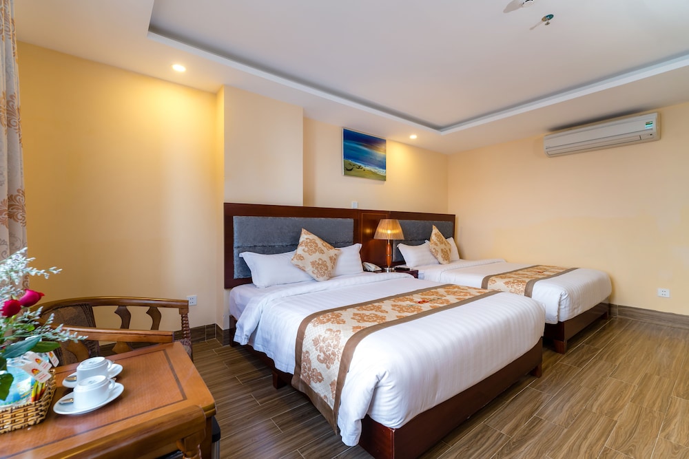 Deluxe Double Room, City View photo 2