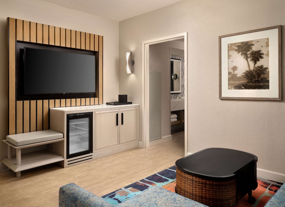 Available room