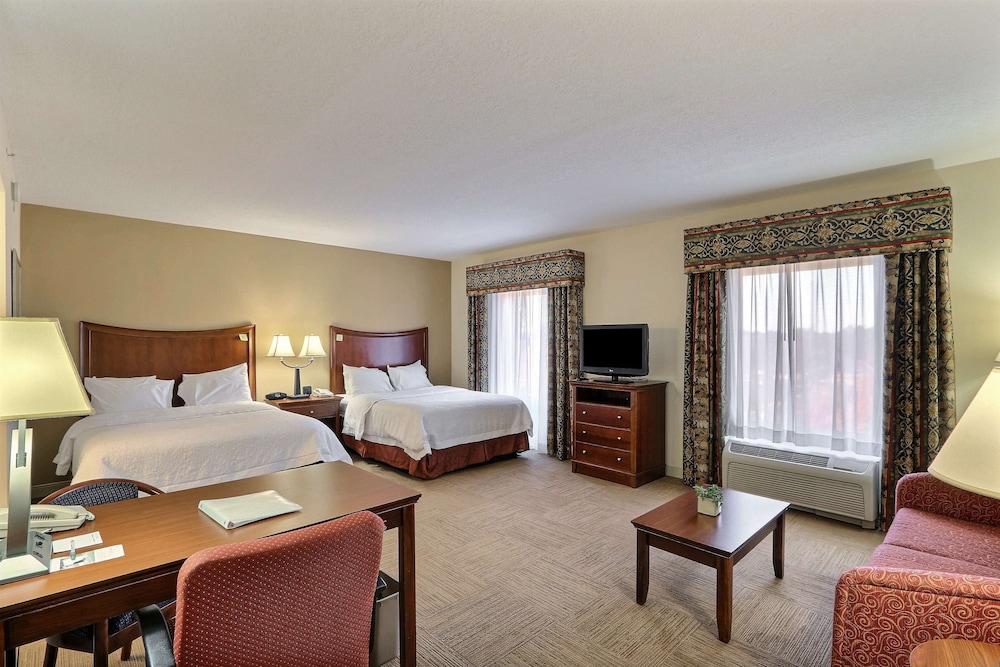 2 Qns Studio Suite