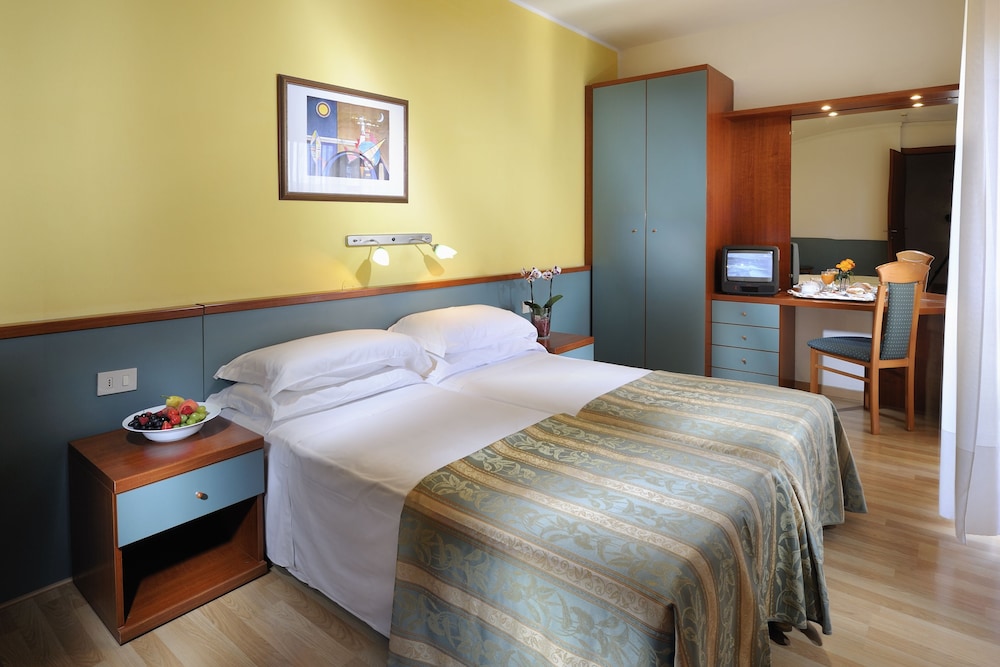 Classic Double Room - Photo 1