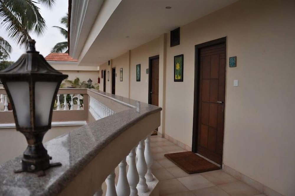 Delight Room with Balcony and Common Terrace photo 3