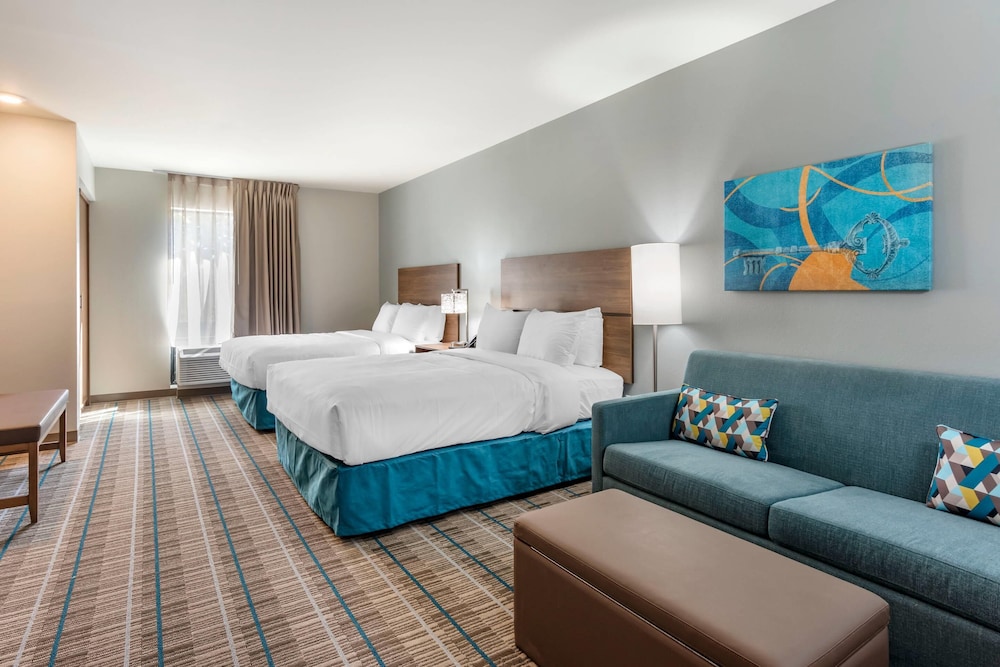 Suite, Multiple Beds, Accessible, Non Smoking (Efficiency) - Photo 1