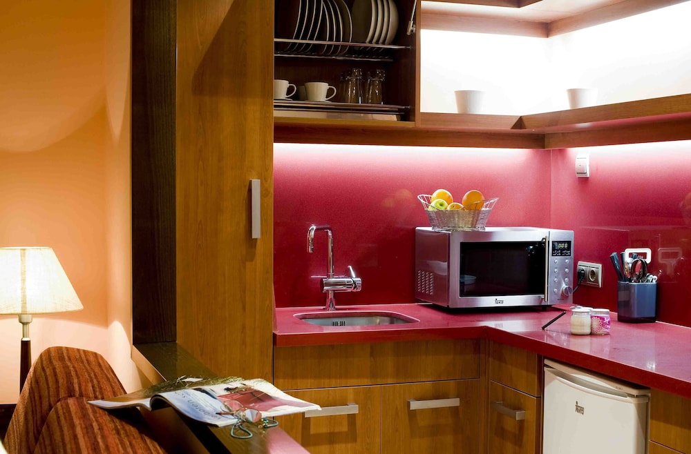 Superior Suite - Photo 3