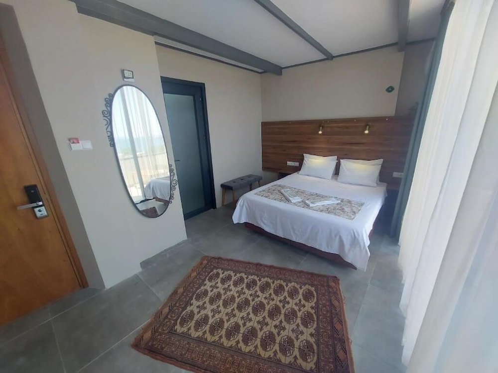 Superior Double or Twin Room, Terrace, Sea View photo 2
