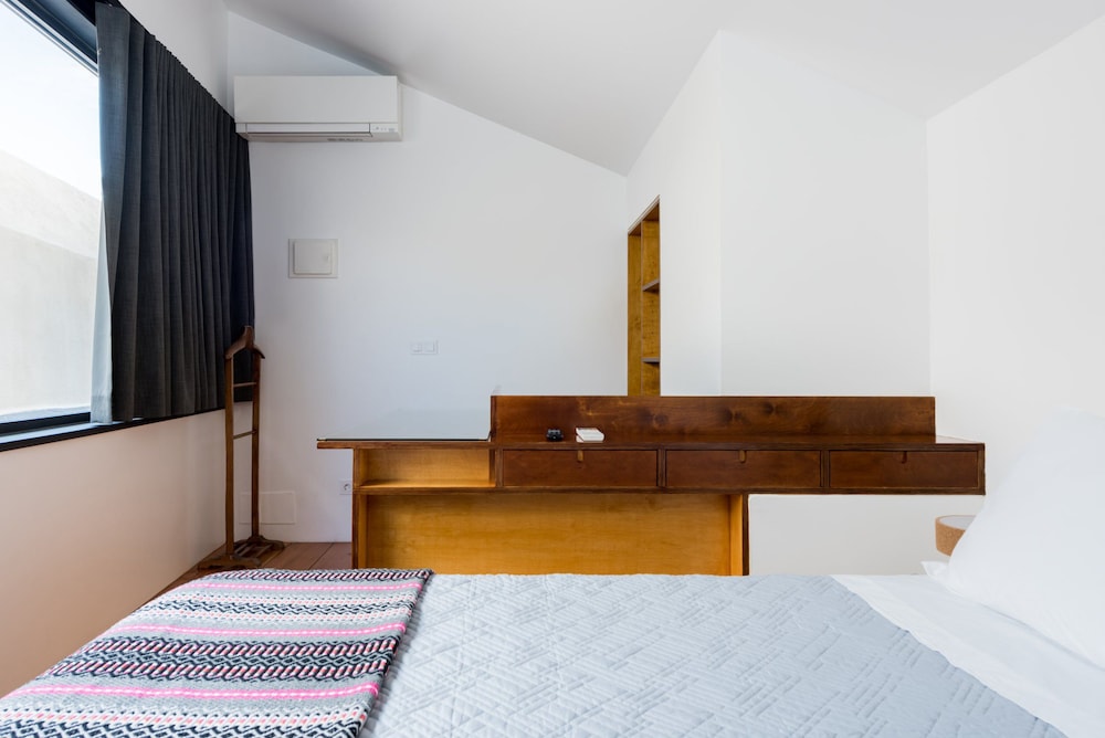Basic Apartment, 1 Double Bed with Sofa bed, Non Smoking photo 1