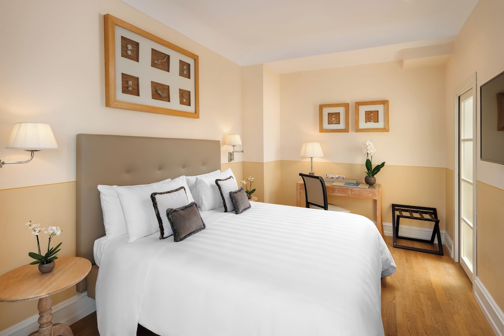 Executive Suite, Sea View - Photo 1