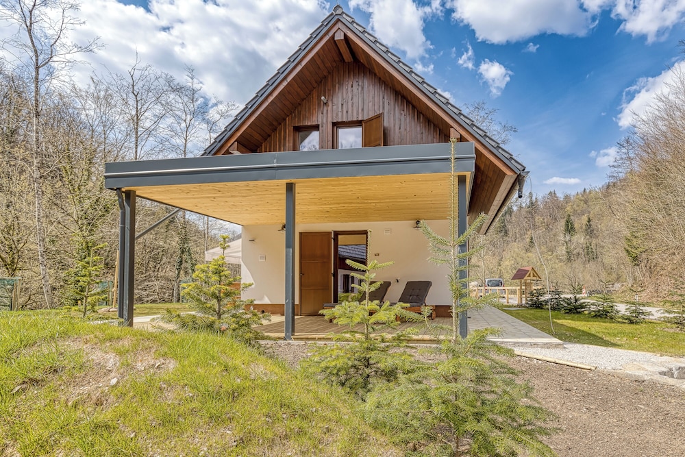 Family Chalet, Multiple Bedrooms (Stari Malni 1) photo 1