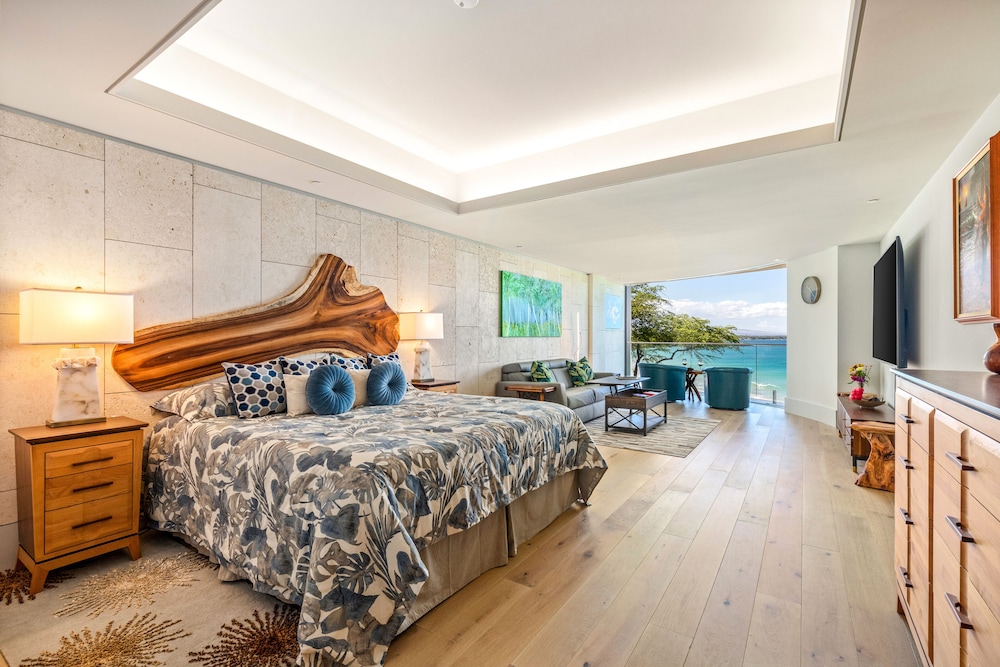 Deluxe Studio, Balcony, Beach View photo 1
