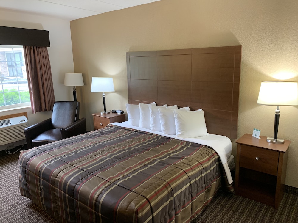 King Parlor Suite, Kitchen photo 1