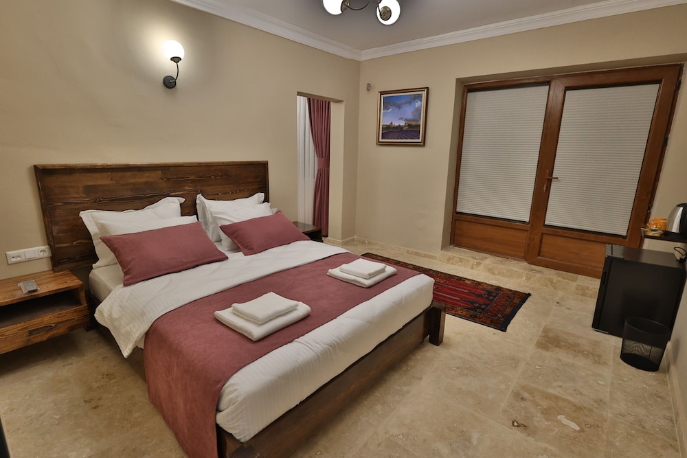 Exclusive Suite photo 1