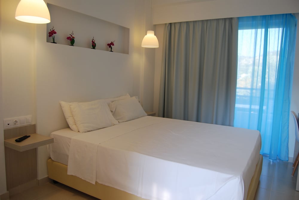 Classic Twin Room, 2 Twin Beds, Garden View