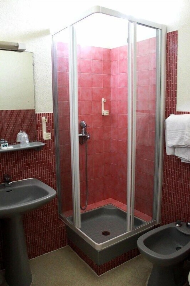 Double Room, Sea View - Photo 5