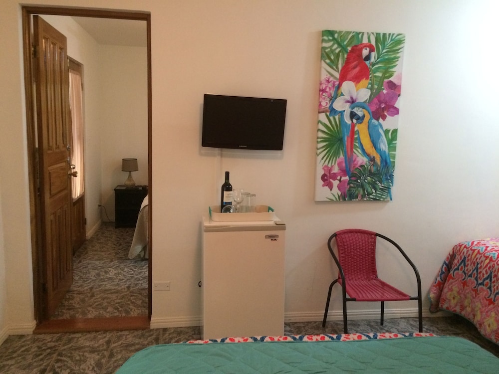 Family Room, Multiple Beds, Non Smoking, Courtyard View