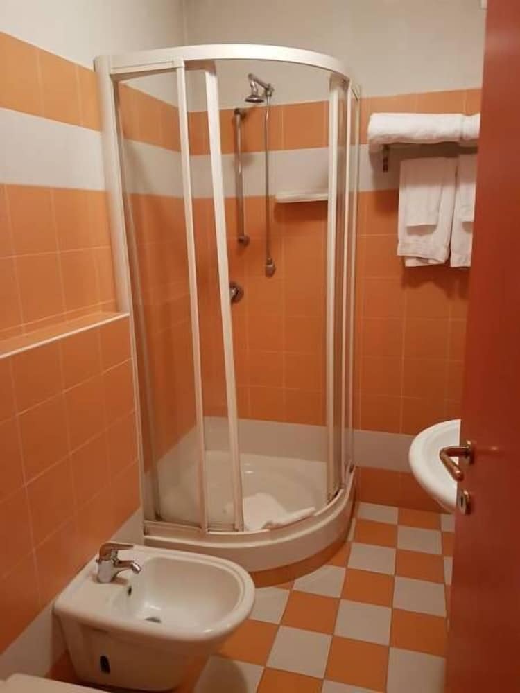Mevrouw Vigna, Foto 12