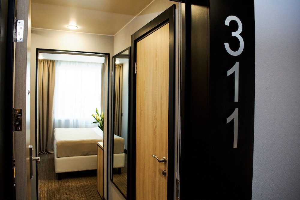 Standard Twin Room photo 3