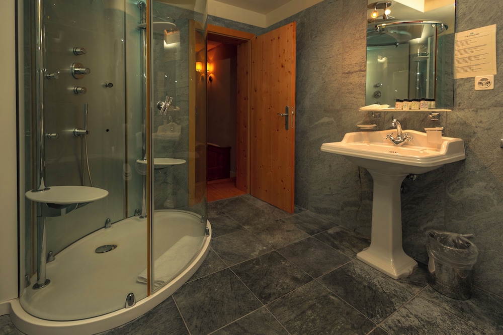 Junior Suite - Photo 2