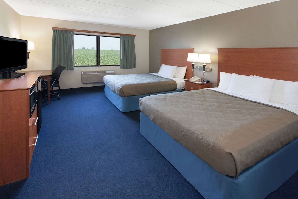 Room, 2 Queen Beds, Accessible photo 1