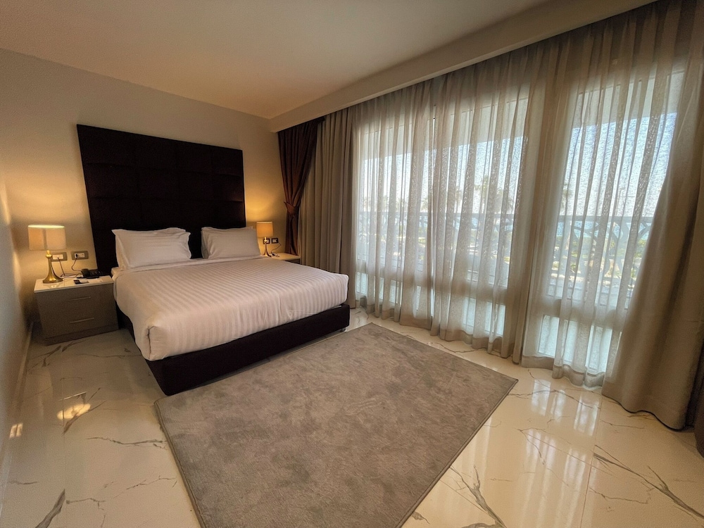 Family Double Room, Sea View - Photo 1