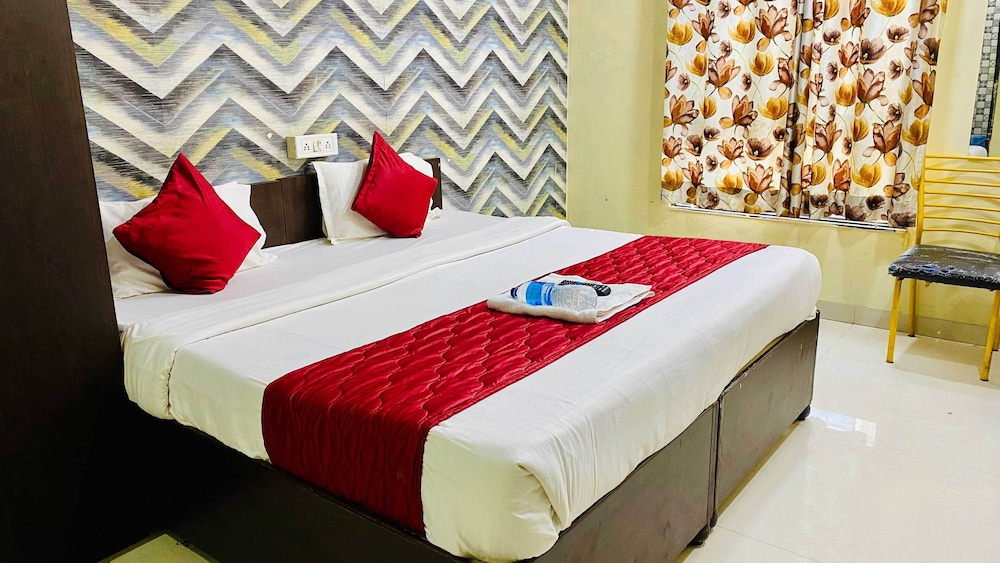 Deluxe Room, City View