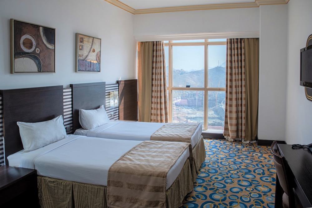 Double or Twin Room - Photo 2