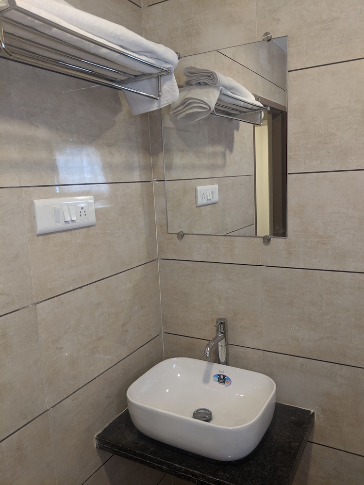 Deluxe Single Room photo 2