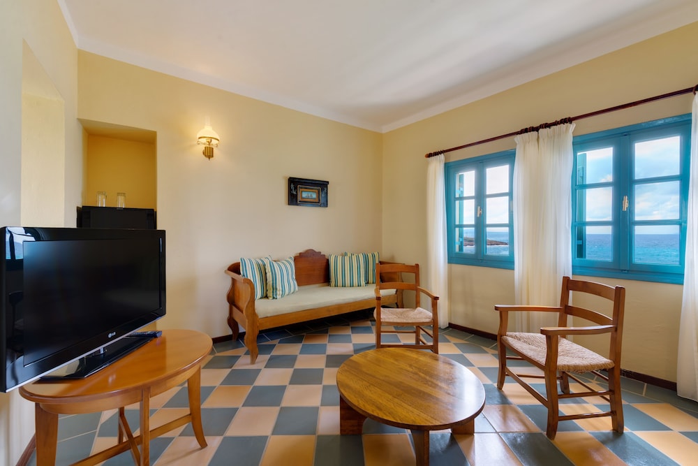 Family Bungalow, 1 Bedroom, Terrace, Sea View photo 3
