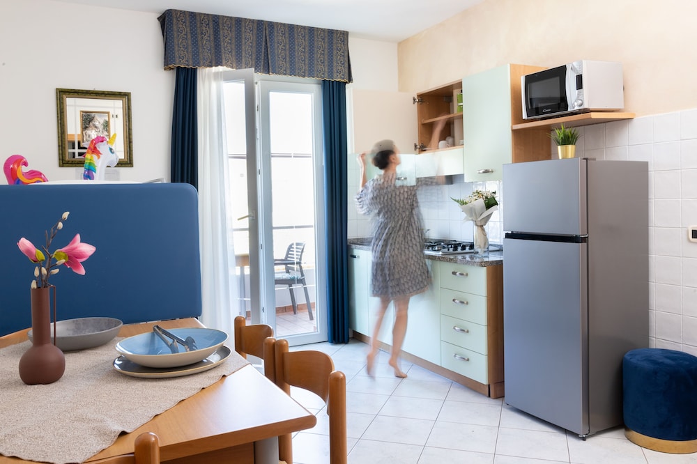 Family Suite, 1 Bedroom, Balcony (Kitchenette) photo 1