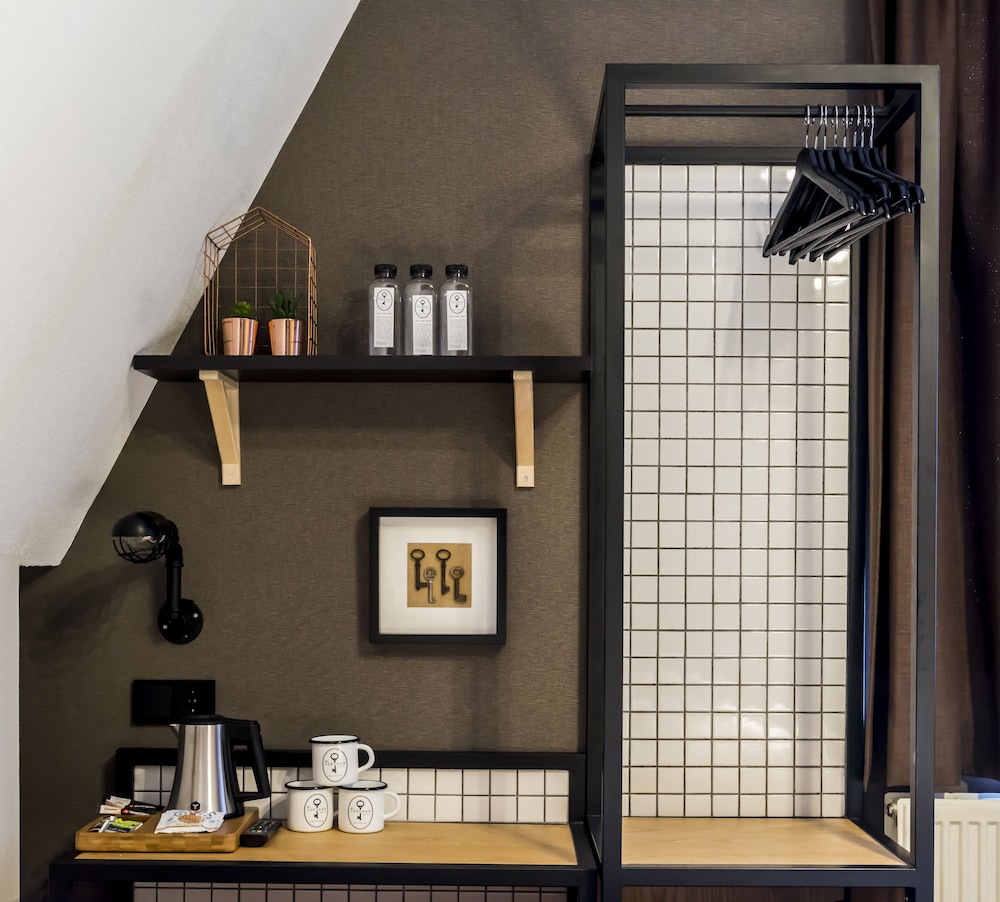 Basic Double Room, 1 Double Bed