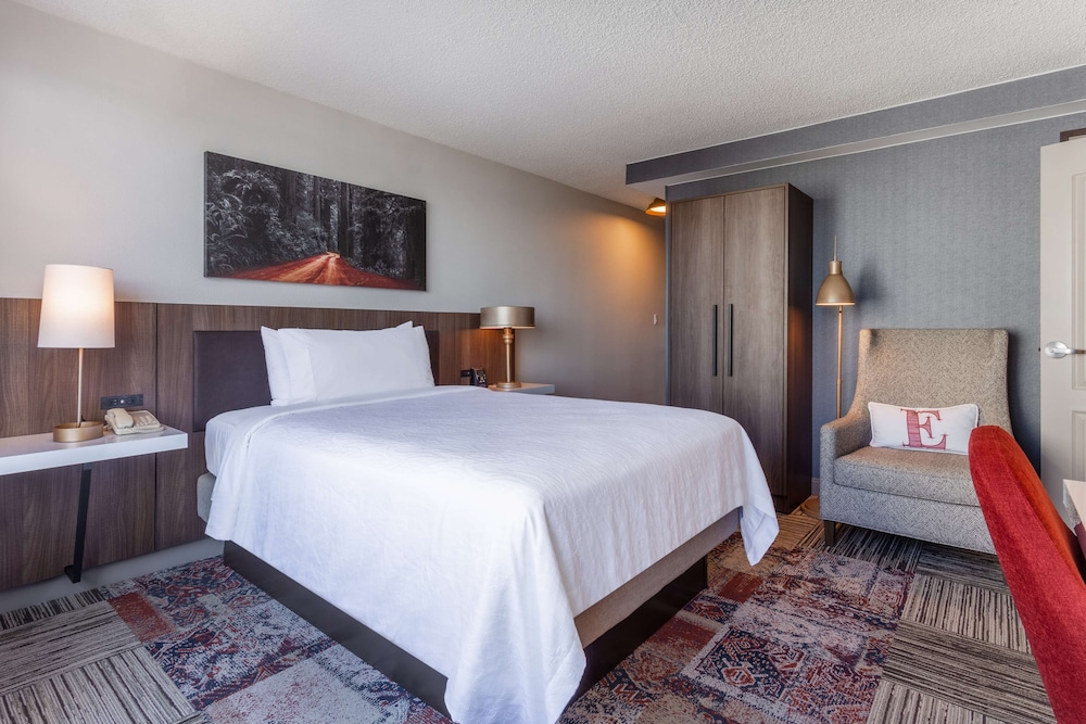 Standard Room - Photo 1