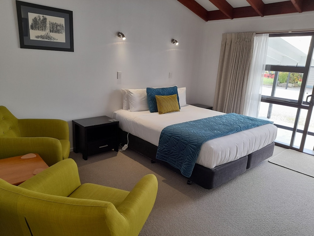 Comfort Studio, Non Smoking, Kitchen (King Bed)